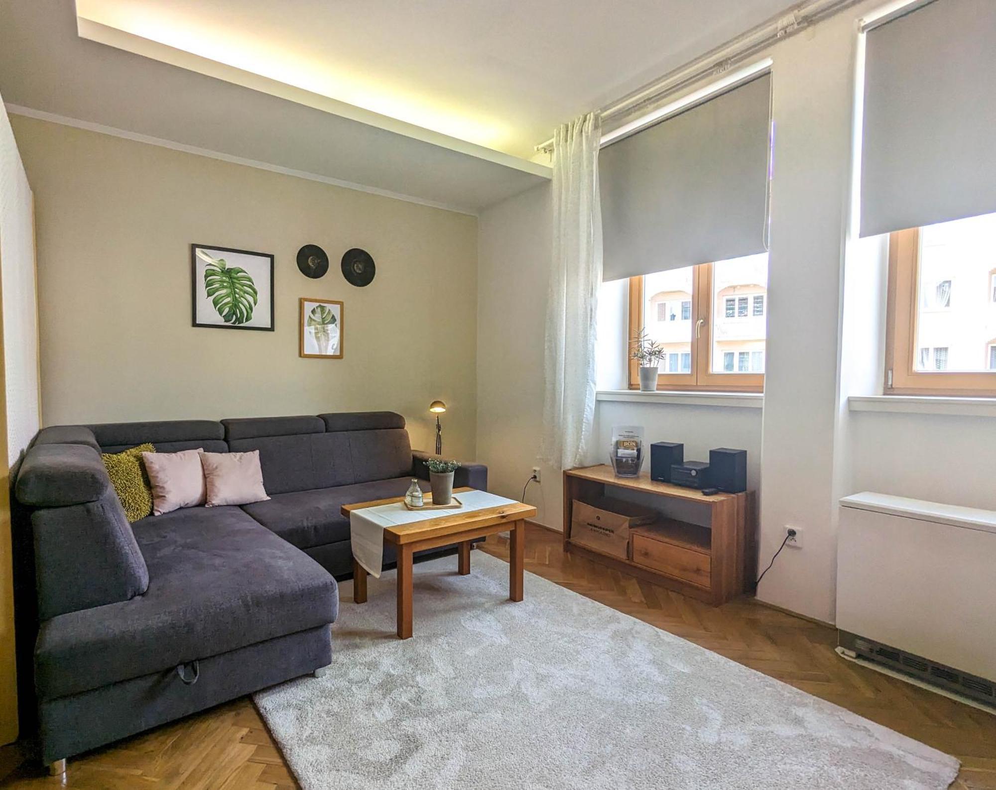 Apartman Pod Valdickou Branou Jičín Buitenkant foto